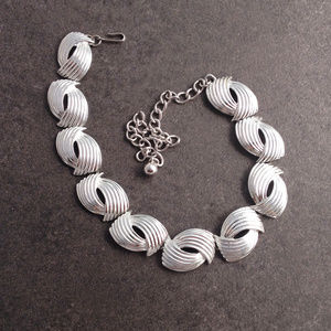 Vintage 50's Modernist Necklace by Coro
